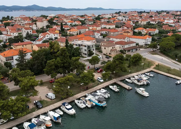 Magnolia Apartment *